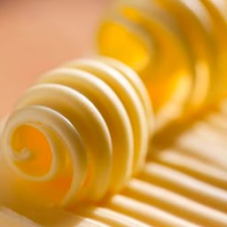 Margarine and vegetables fats